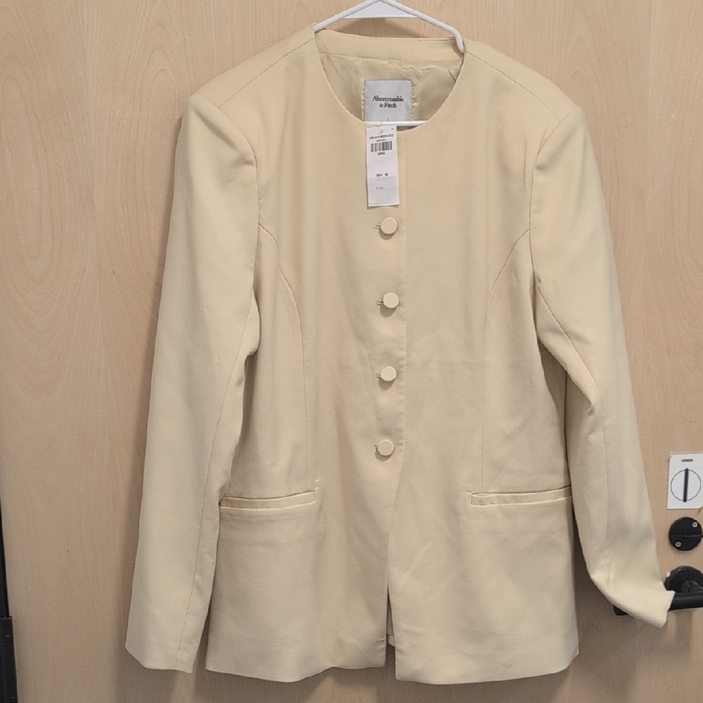 NWT Collarless Suiting Blazer In Yellow - Size Large